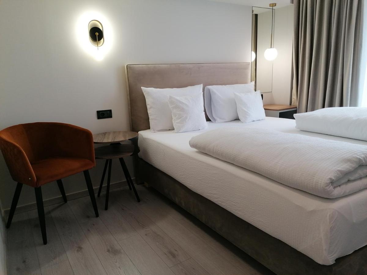 Casa La Fayette Hotel Timisoara Ngoại thất bức ảnh